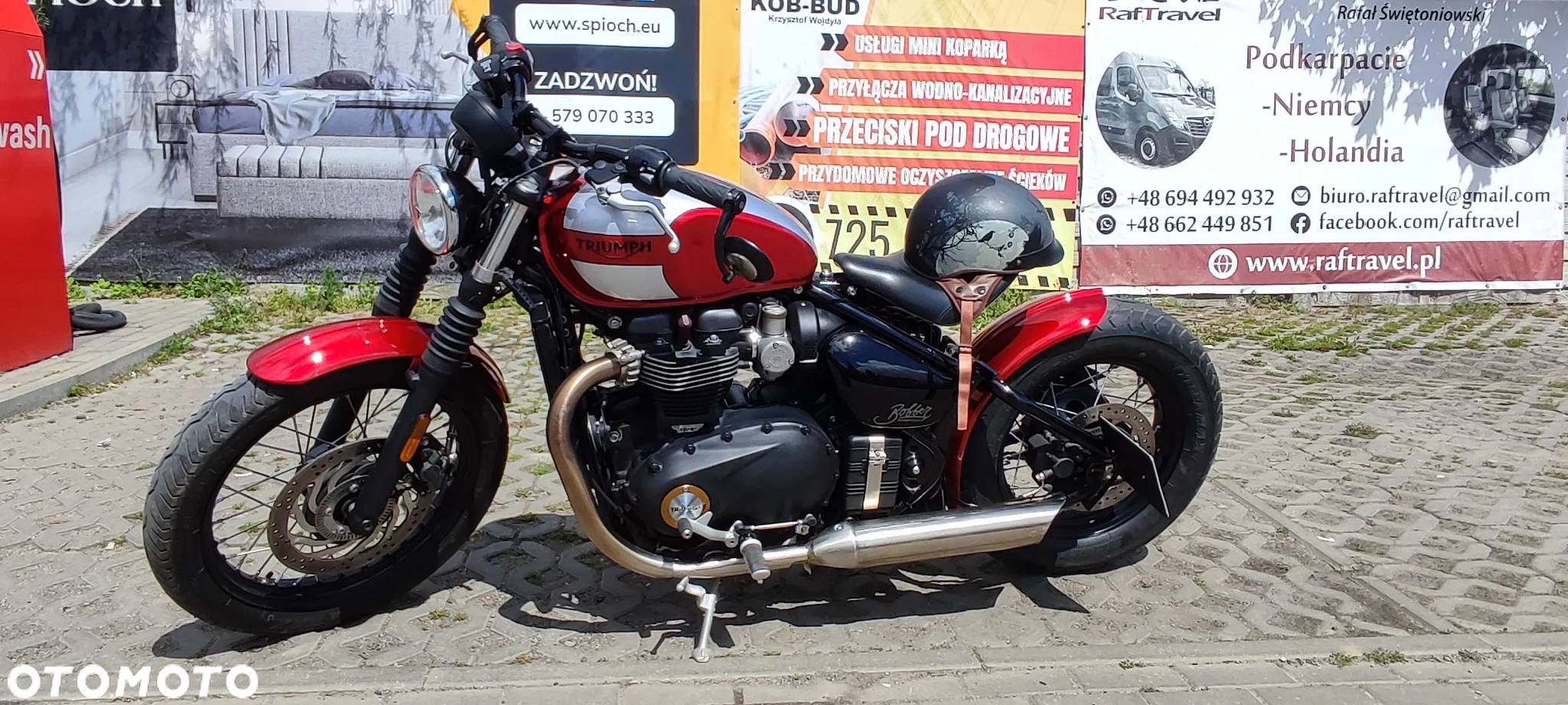Triumph Bonneville Bobber - 6