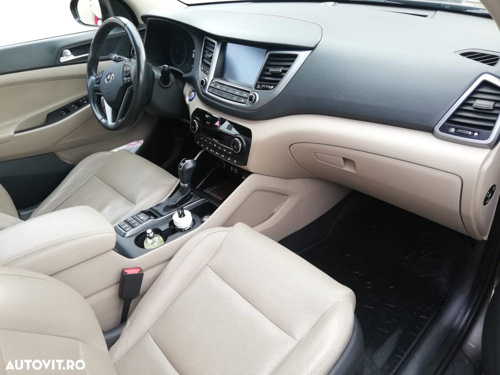 Hyundai Tucson 1.6 T-GDi 4WD 7DCT Luxury Pack+ - 4