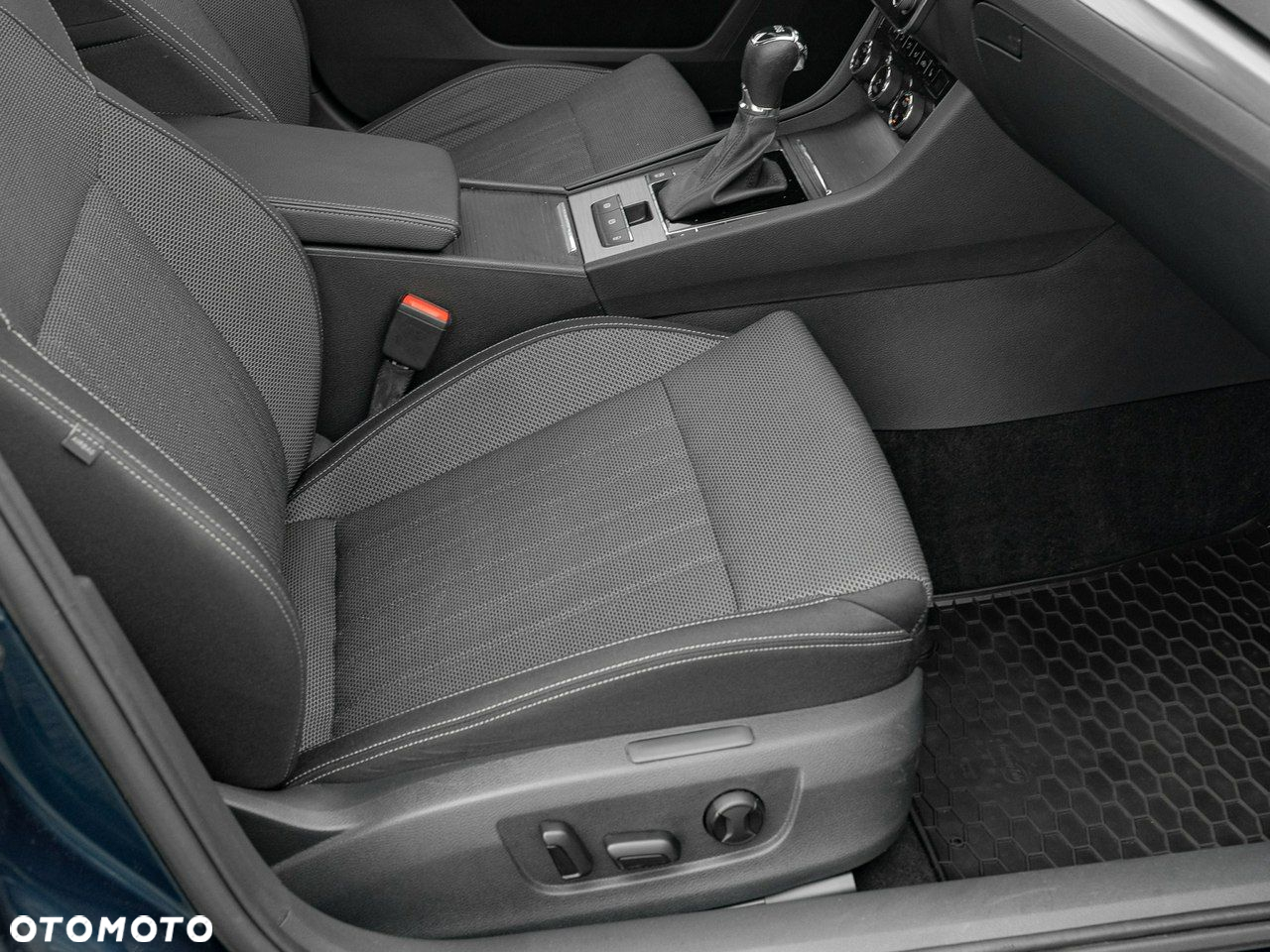 Skoda Superb 2.0 TDI SCR Style DSG - 31