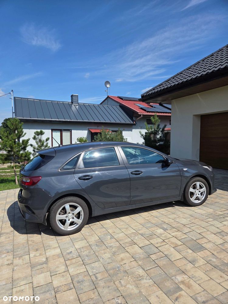 Kia Ceed - 3