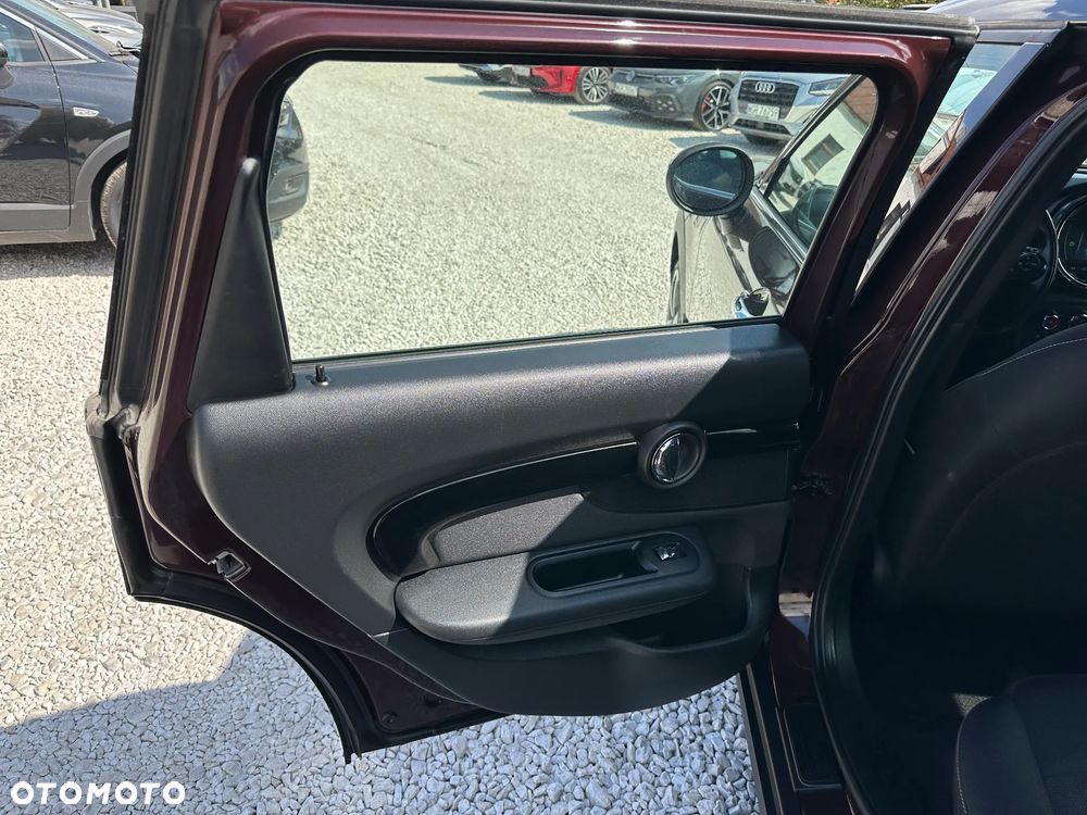 MINI Clubman Cooper - 18
