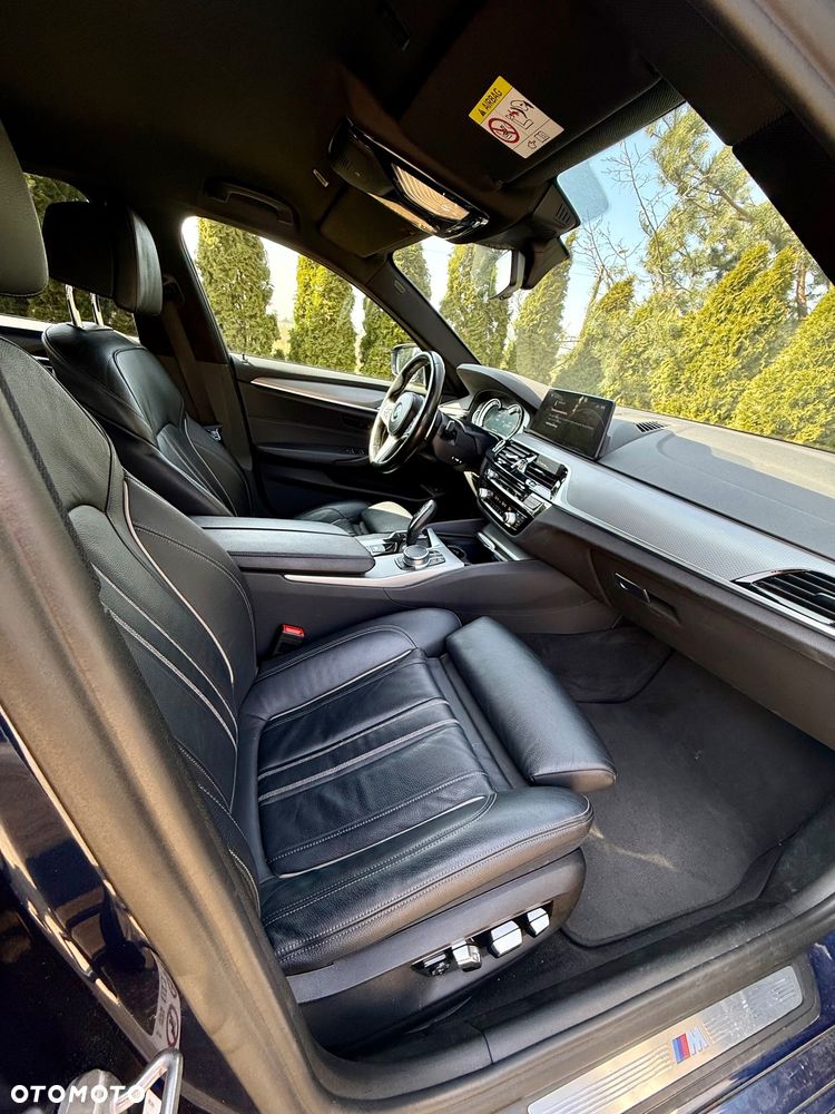BMW Seria 5 540i xDrive M Sport sport - 24
