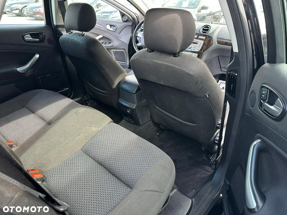 Ford Mondeo - 9