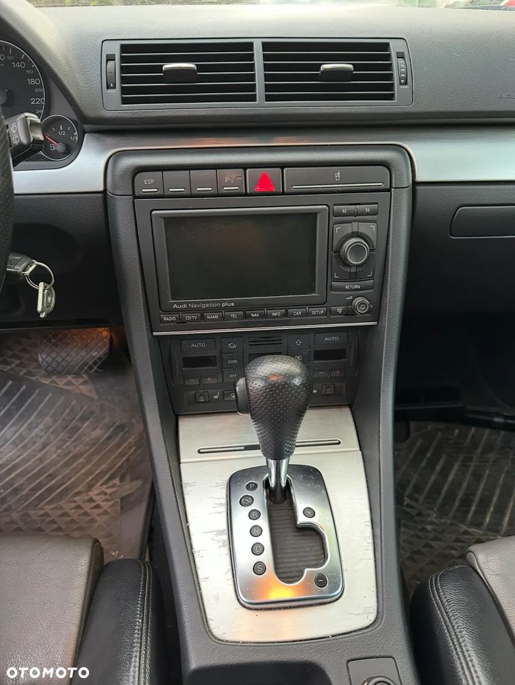 Audi A4 Avant 2.0 TDI Multitronic - 7