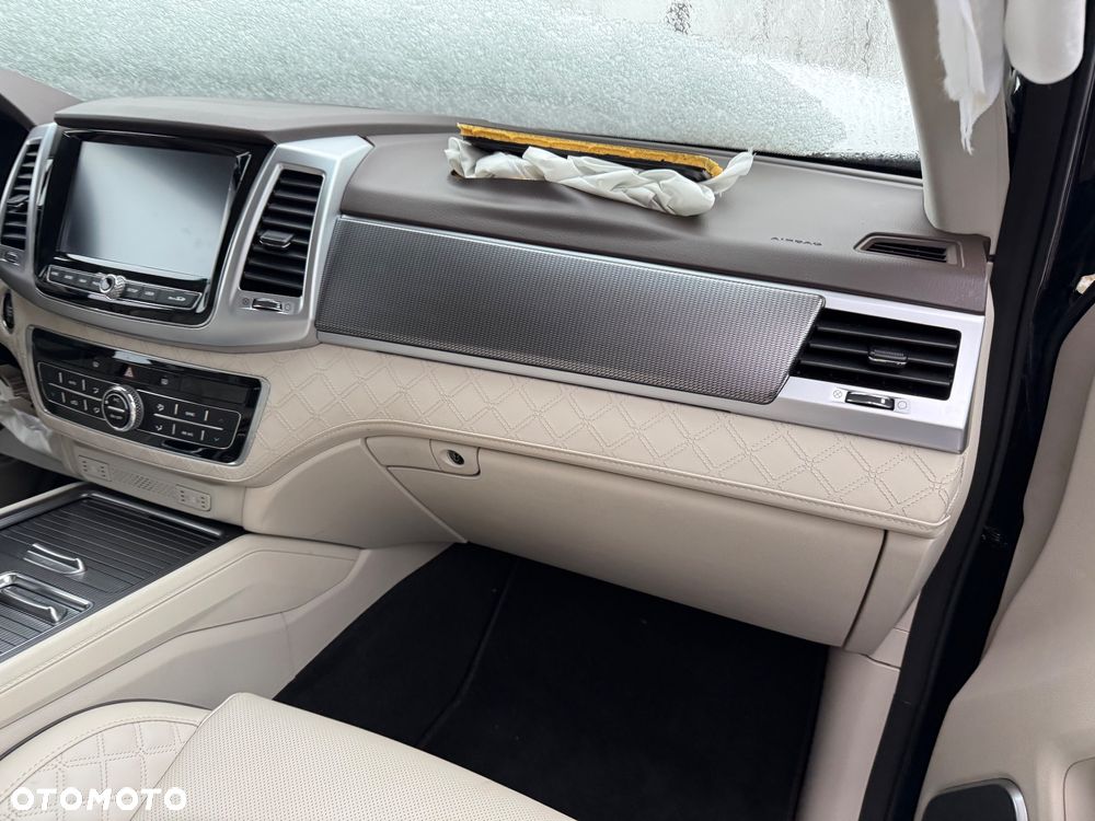 SsangYong/KGM Rexton 2.2 D Sapphire 4WD 7os - 12