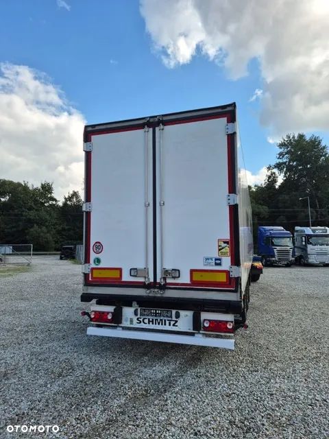 Schmitz Cargobull SKO 24 /  Doppelstock/ Carier Vector 1950 / - 6