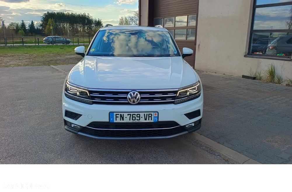 Volkswagen Tiguan - 11