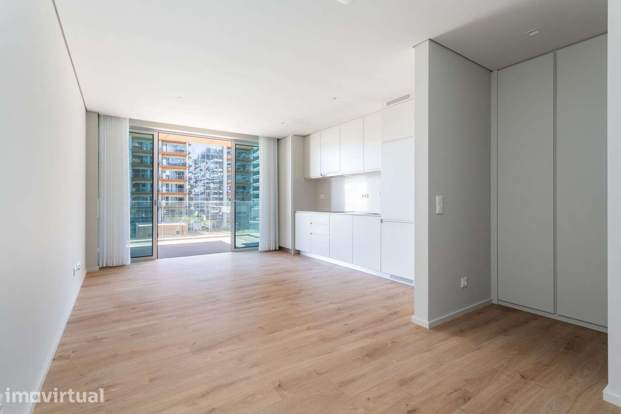 Apartamento Novo T1 em Condomínio de Luxo Monview com Piscina, Jardim - Grande imagem: 4/35