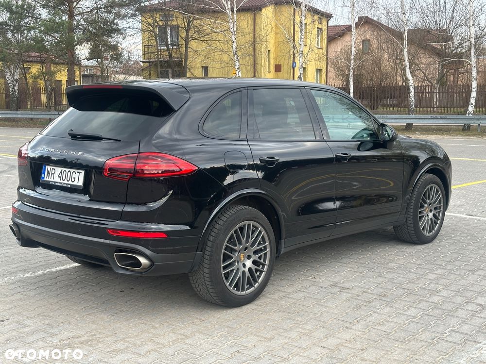 Porsche Cayenne Platinum Edition - 3