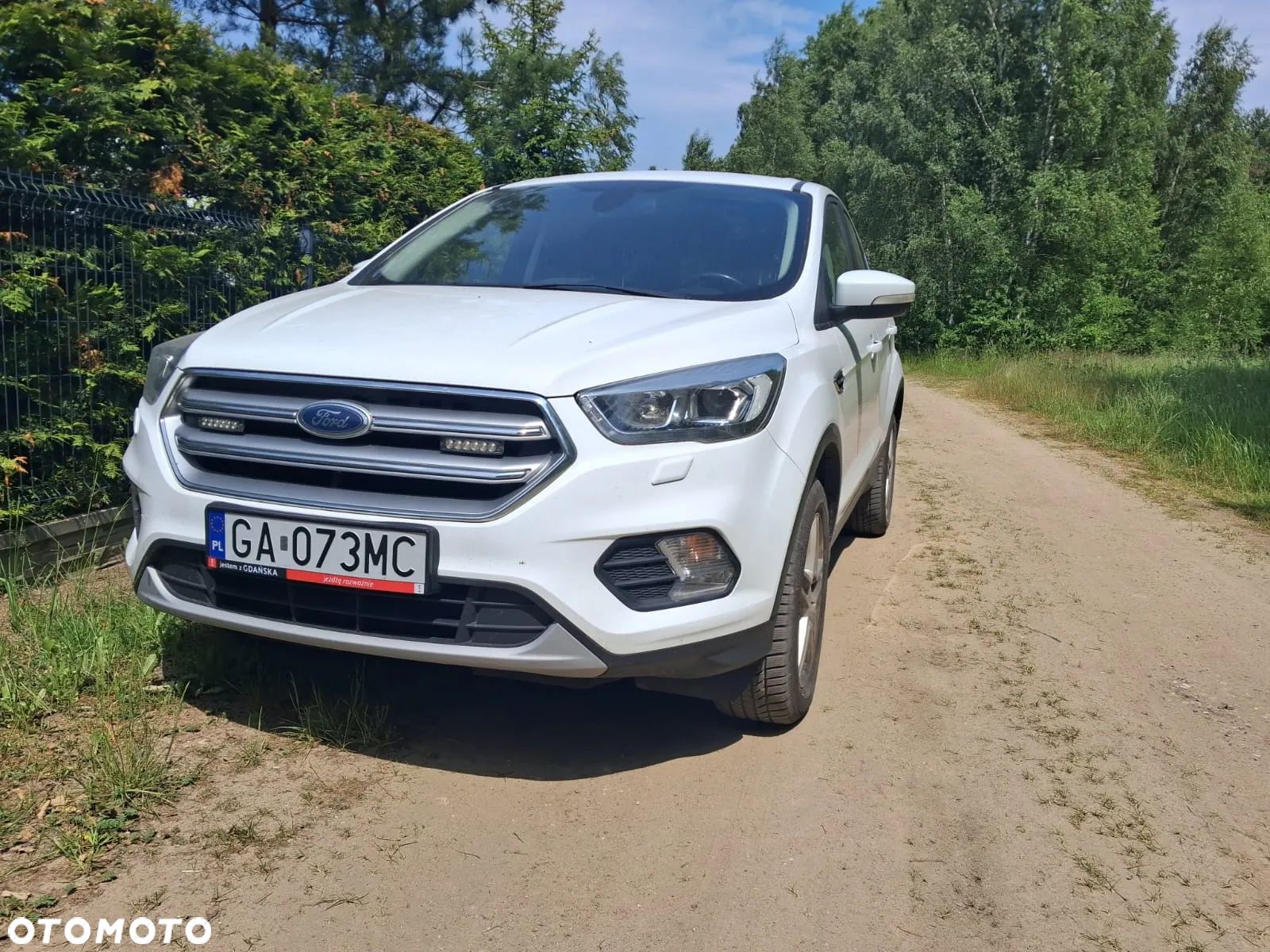 Ford Kuga 2.0 TDCi 2x4 Trend - 1
