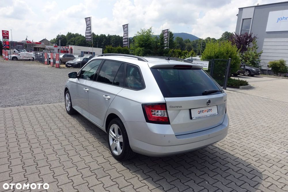 Skoda Fabia 1.2 TSI Edition - 7