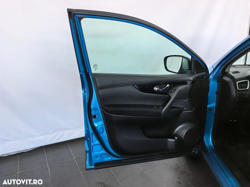 Nissan Qashqai 1.3 138CP 2WD N-Connecta - 9