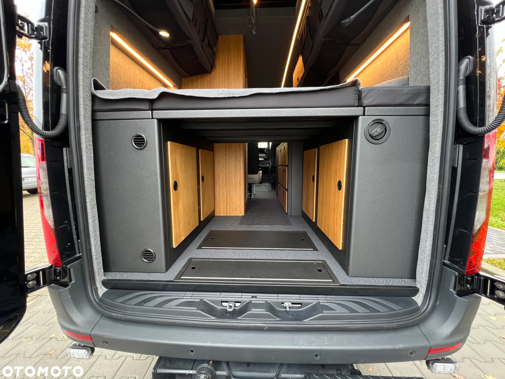 Mercedes-Benz SPRINTER 4X4 W907 - 19