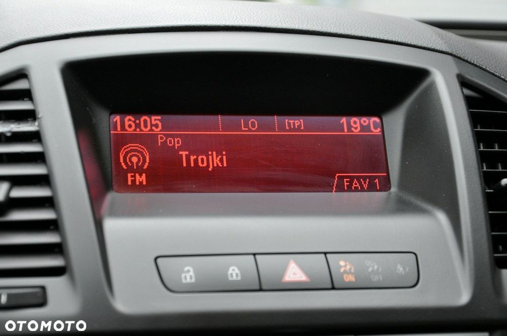 Opel Insignia 1.4 T Cosmo S&S - 37