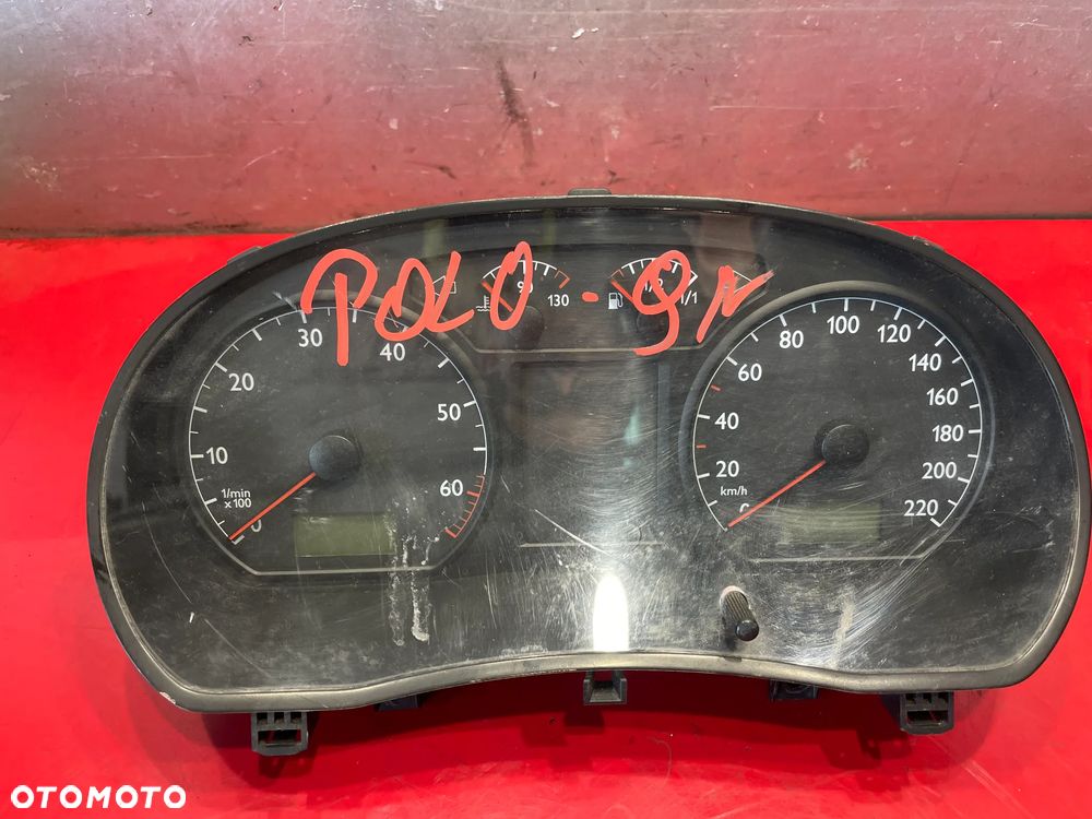 6Q0920800P LICZNIK ZEGARY VOLKSWAGEN POLO 9N - 1