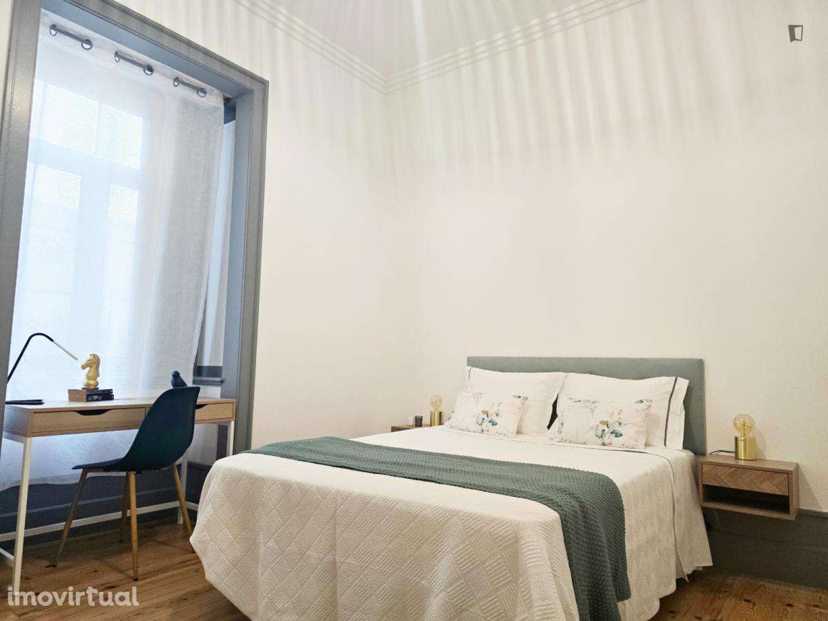 Apartamento com 4 quartos - localizado em Montes Claros Coimbra - Grande imagem: 3/35