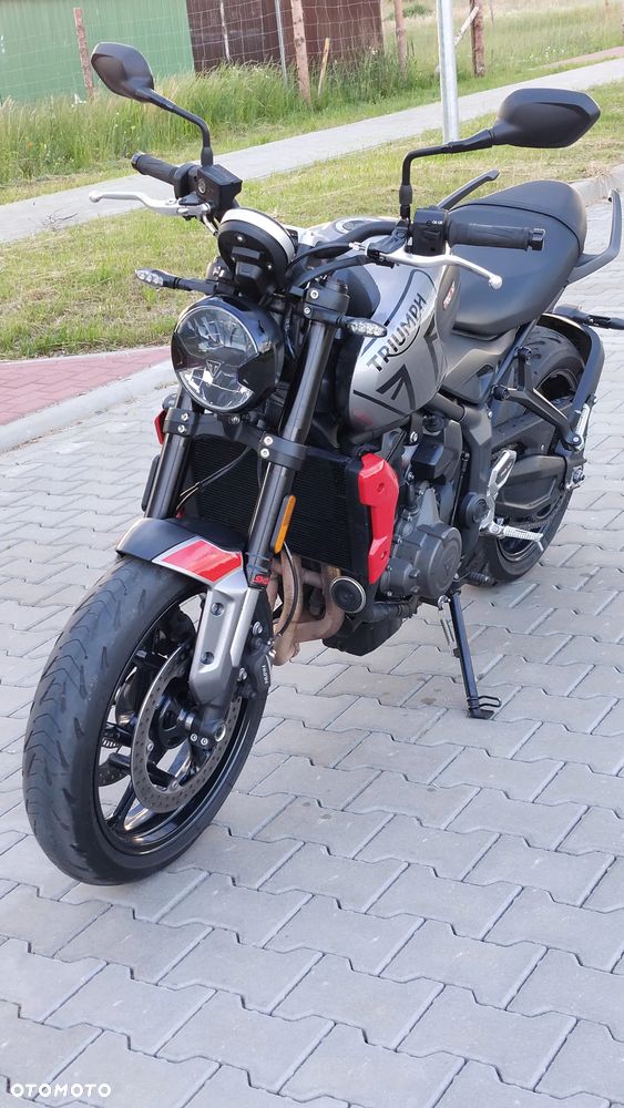 Triumph Trident - 6