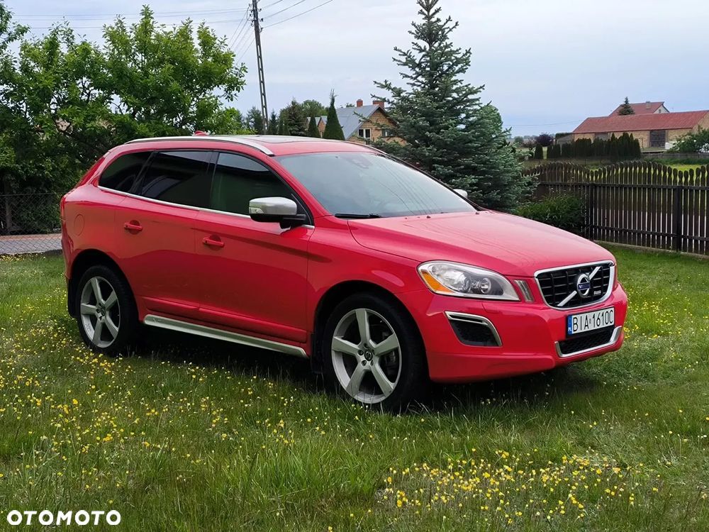 Volvo XC 60 T6 AWD R-Design Momentum - 1