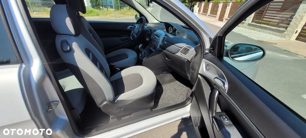 Lancia Ypsilon 1.2 8v - 26