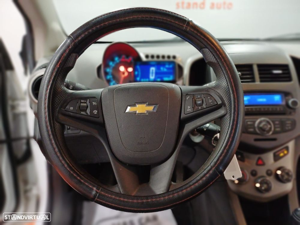 Chevrolet Aveo 1.2 LS - 14