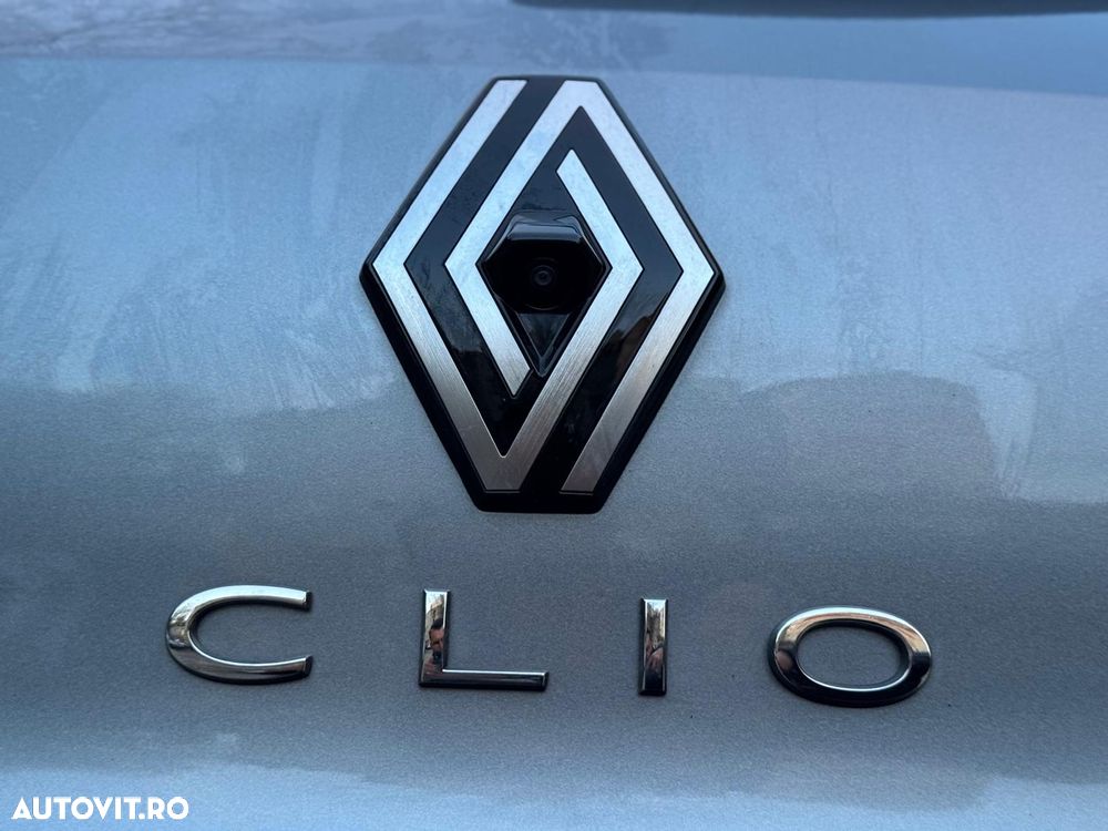 Renault Clio V E-Tech 145 Techno - 36