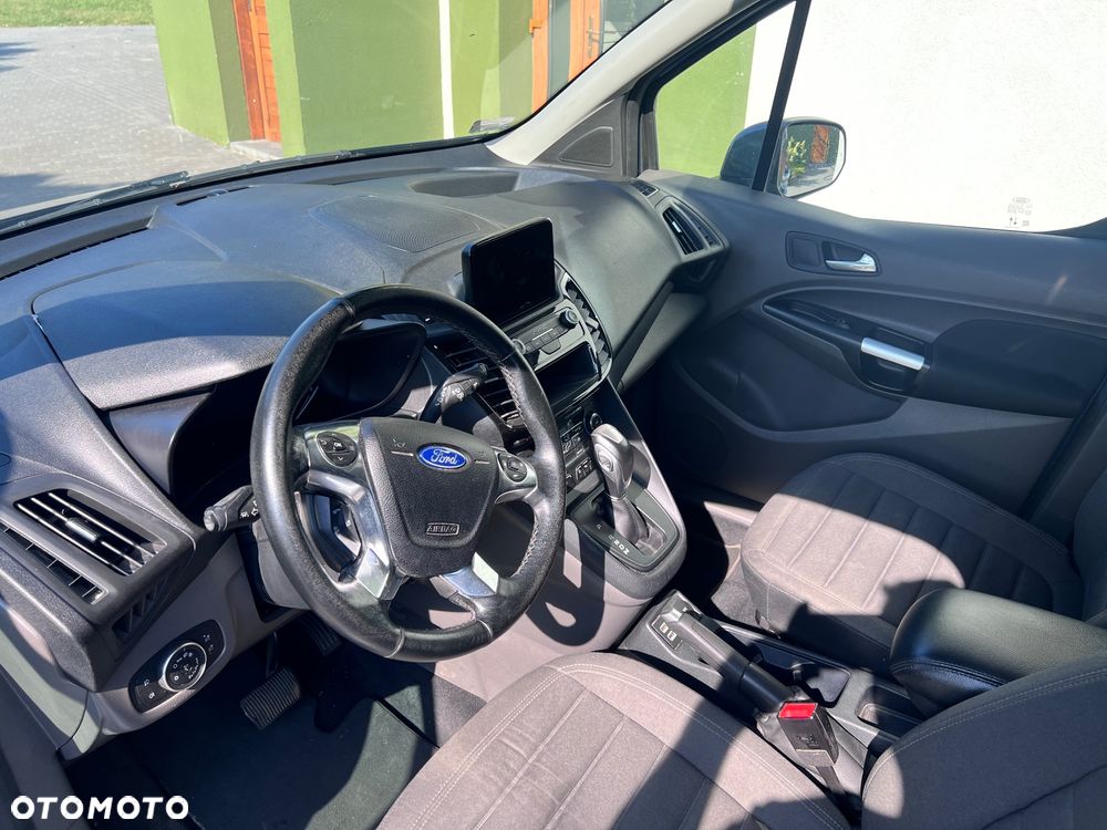 Ford Tourneo Connect Grand - 5