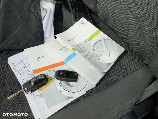 Volkswagen Amarok - 17