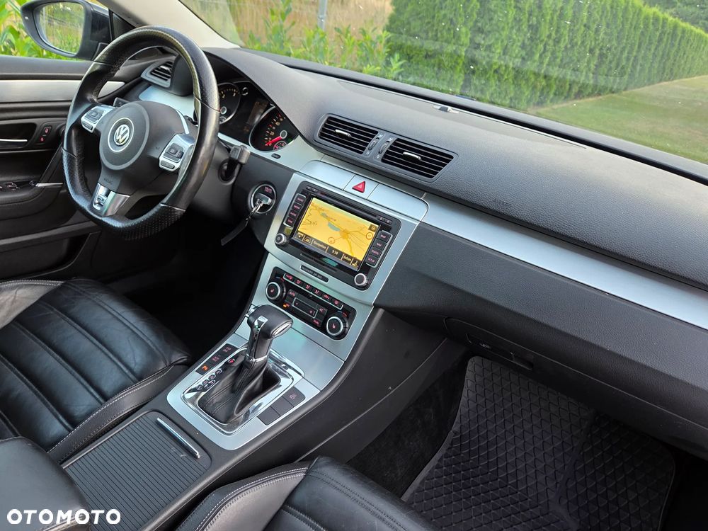 Volkswagen Passat CC 2.0 TDI DSG Exclusive - 11