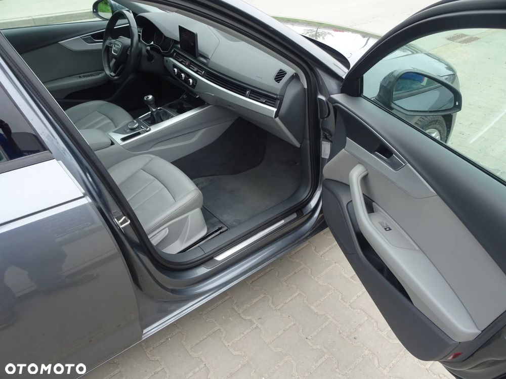 Audi A4 Avant 2.0 TDI - 12