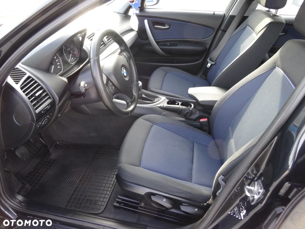 BMW Seria 1 118d DPF - 17