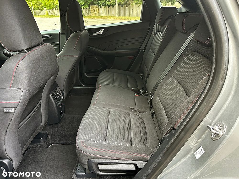 Ford Kuga 1.5 EcoBoost ST-LINE X - 12