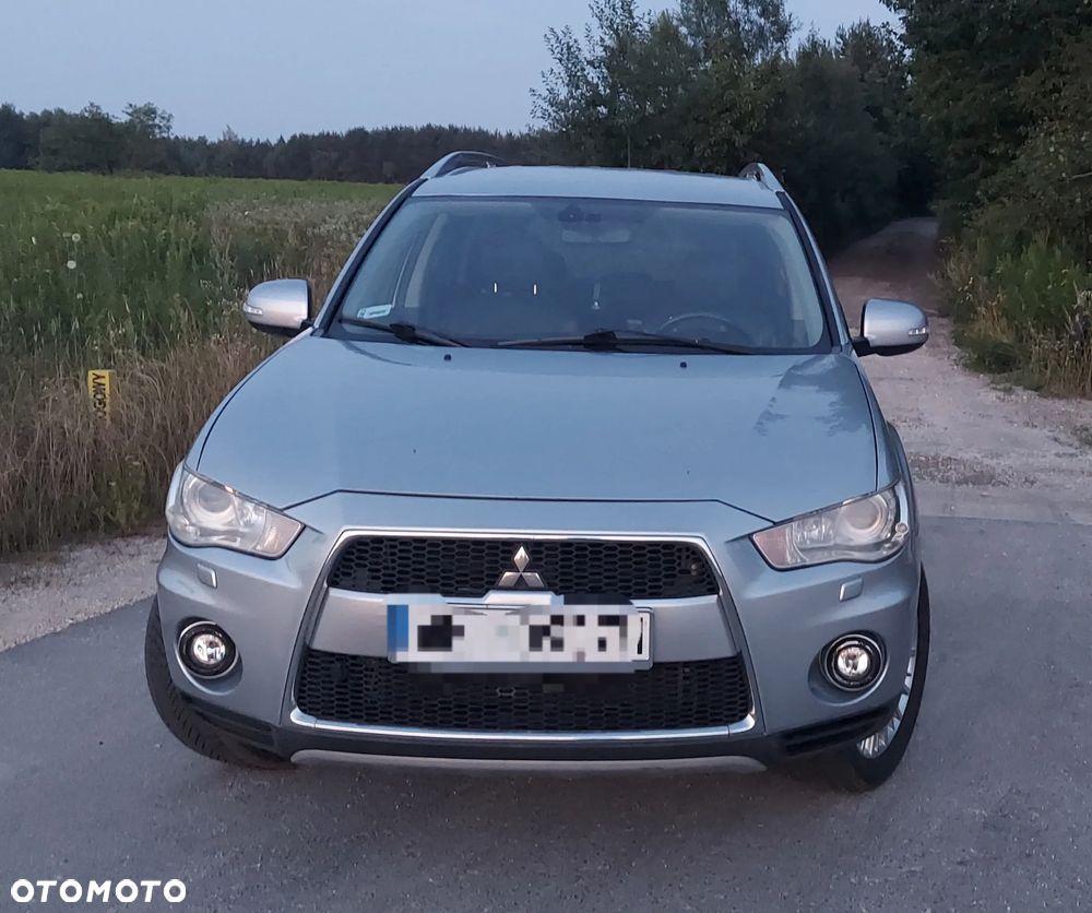 Mitsubishi Outlander 2.4 Intense + EU5 CVT - 1