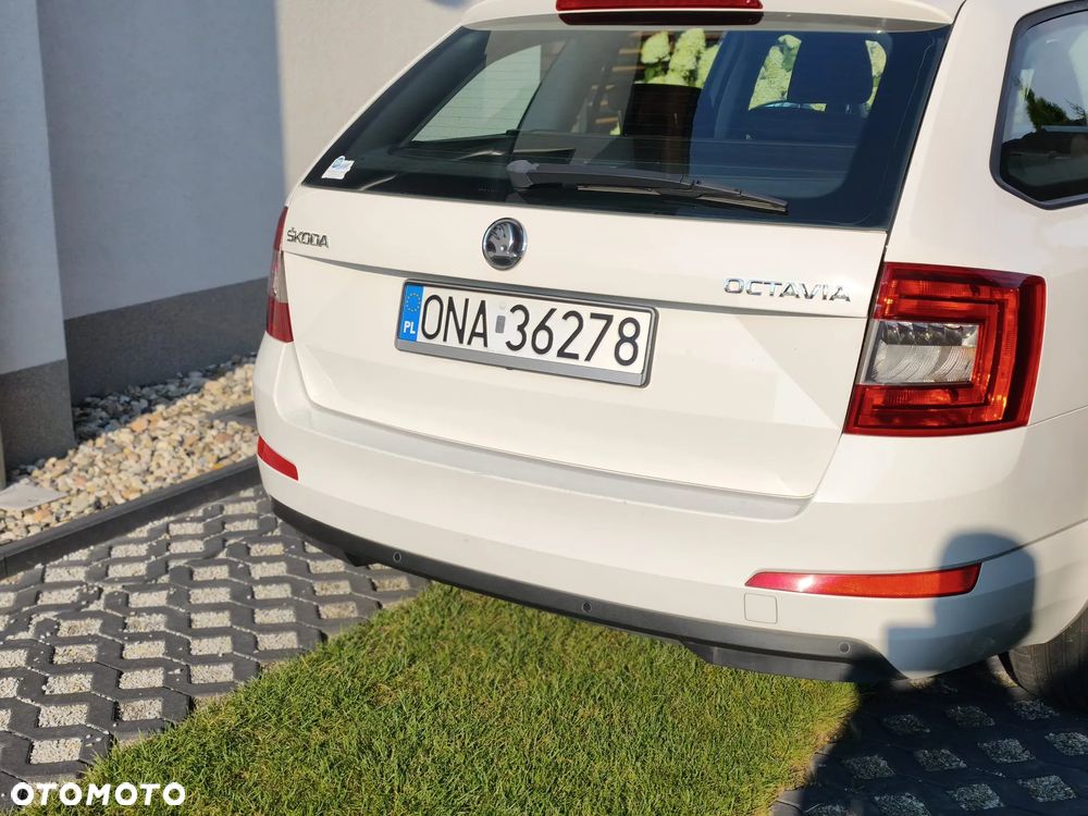 Skoda Octavia 1.6 TDI Edition - 8