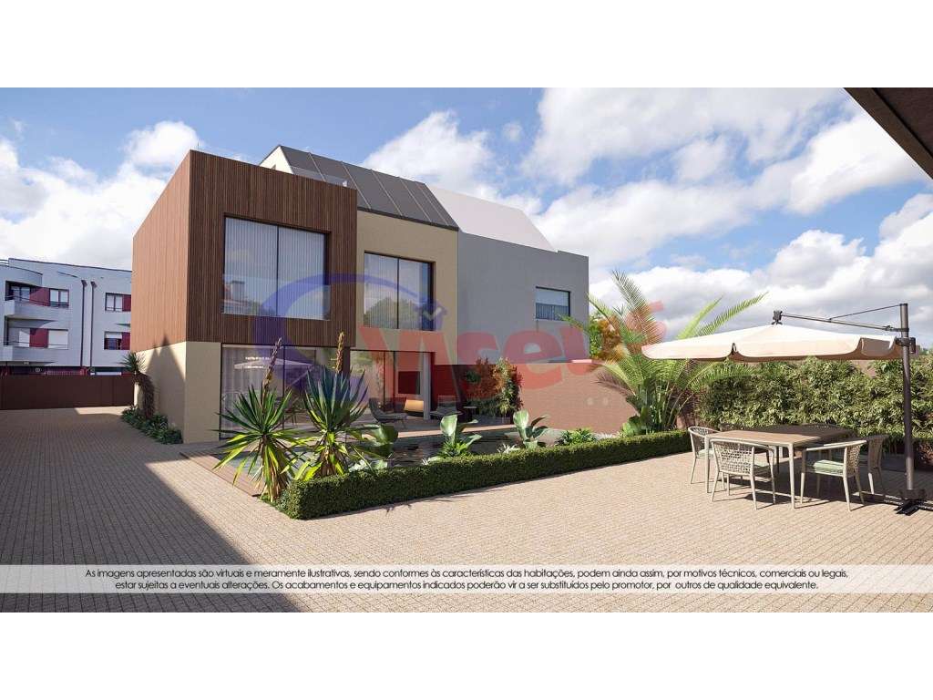 Moradia T4 com Salão e Piscina Junto Praia Canidelo - Grande imagem: 3/28