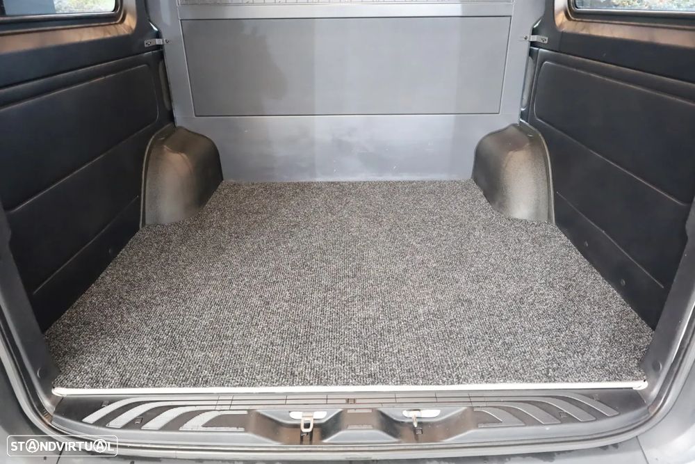 Mercedes-Benz Sprinter 315 CDI/43 Luxo (2+2+2+3) - 13