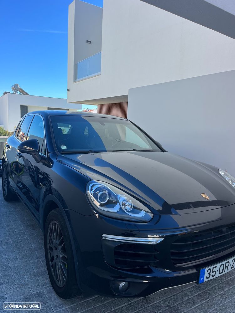 Porsche Cayenne S Hybrid - 2