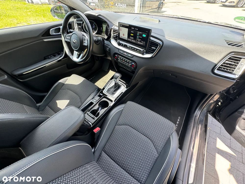 Kia XCeed 1.6 GDI DCT6 OPF SPIRIT - 32