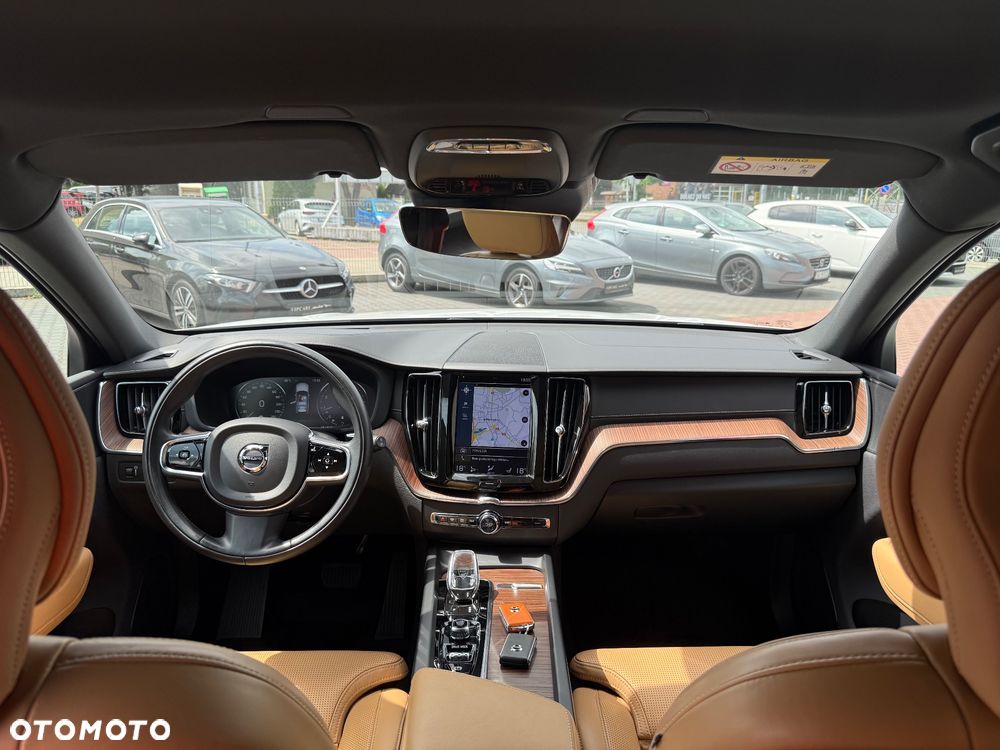 Volvo XC 60 B4 B Inscription - 22