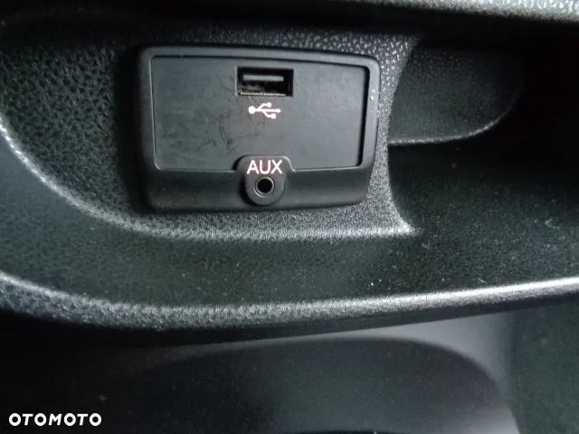 Fiat 500L 1.4 16V Trekking Lite - 21