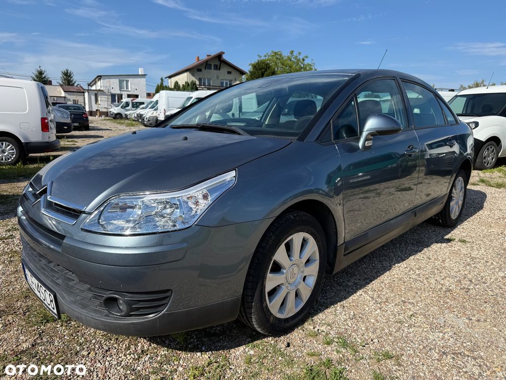 Citroën C4 1.6 16V Exclusive - 1