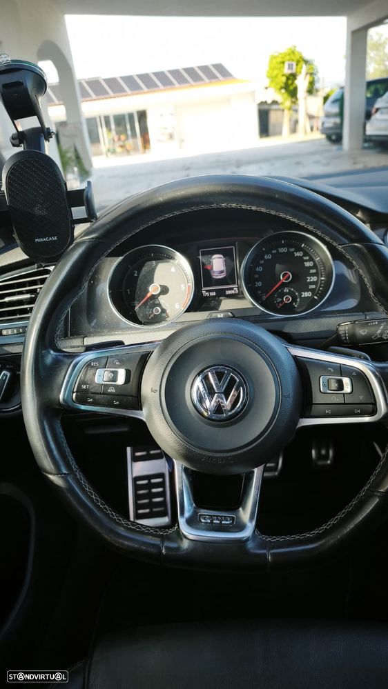 VW Golf 2.0 TDI GTD DSG - 8