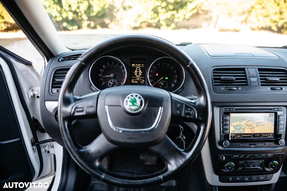 Skoda Yeti 2.0 TDI DSG 4x4 Elegance PLUS EDITION - 33