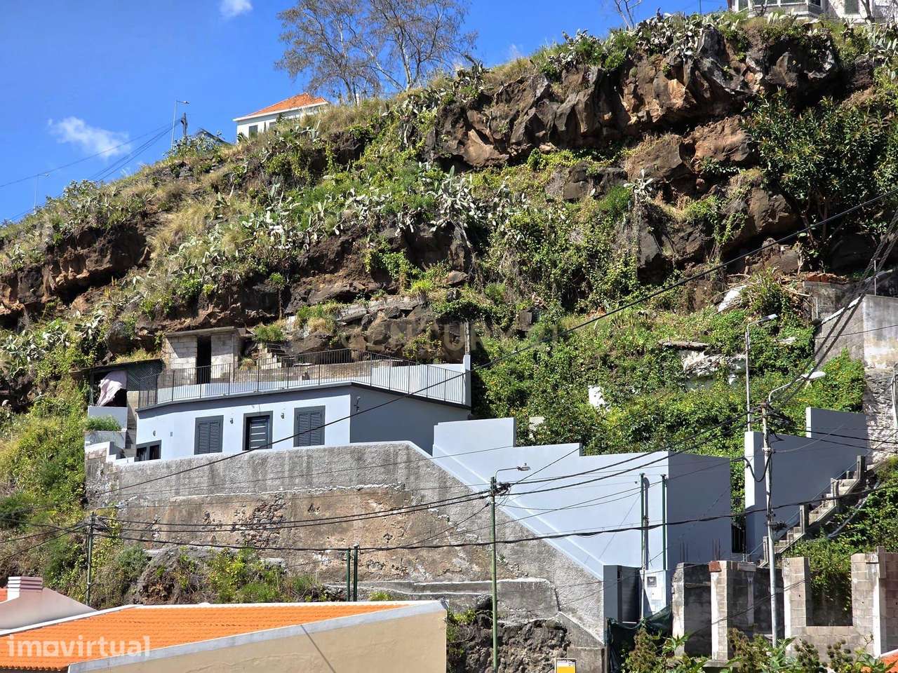 Moradia Isolada com Vista Mar no Lazareto, Funchal - Grande imagem: 3/22