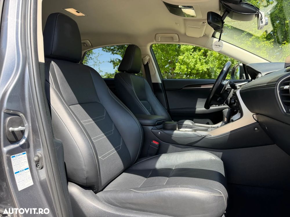 Lexus Seria NX - 13