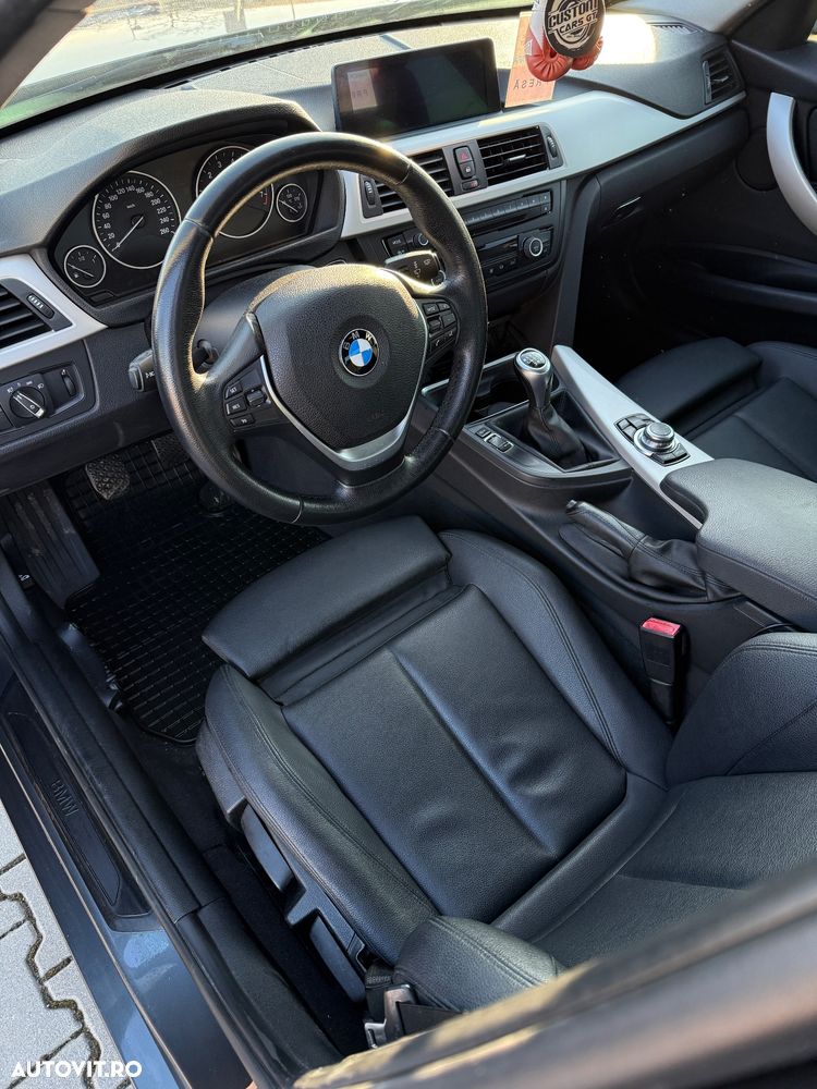 BMW Seria 3 320i EfficientDynamics Edition - 8