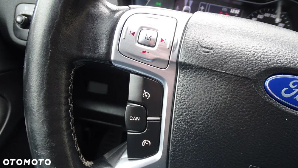 Ford S-Max 2.0 TDCi DPF Titanium - 19