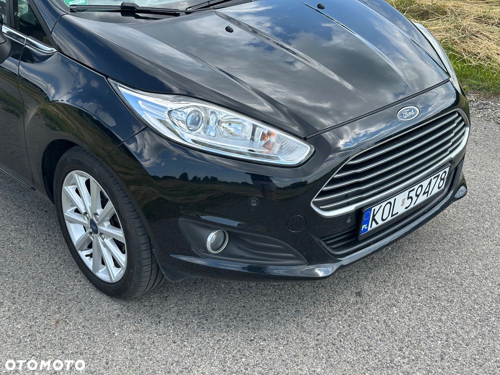 Ford Fiesta 1.0 EcoBoost S&S TITANIUM - 9