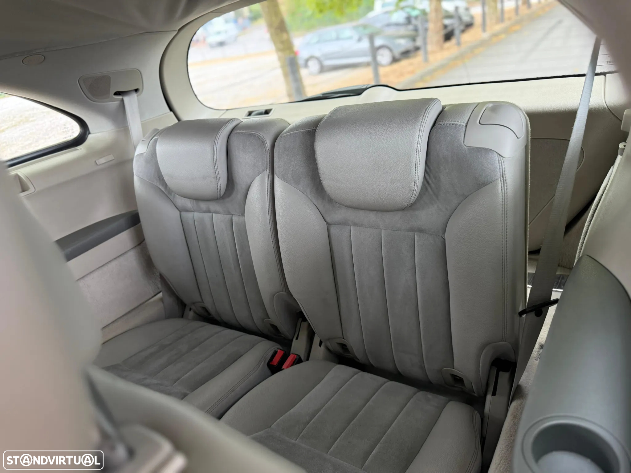 Mercedes-Benz R 320 CDi 4-Matic - 13