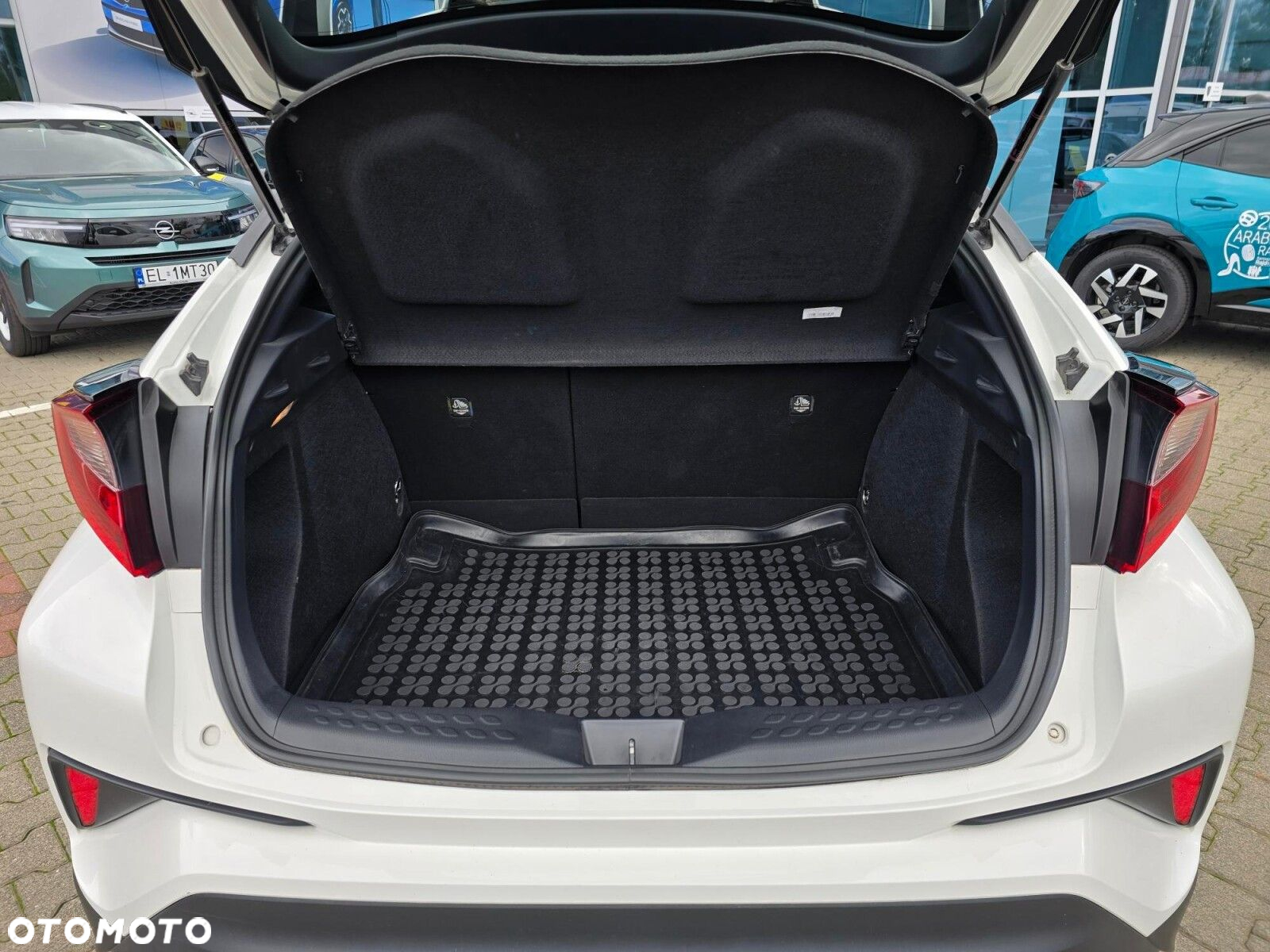 Toyota C-HR - 23
