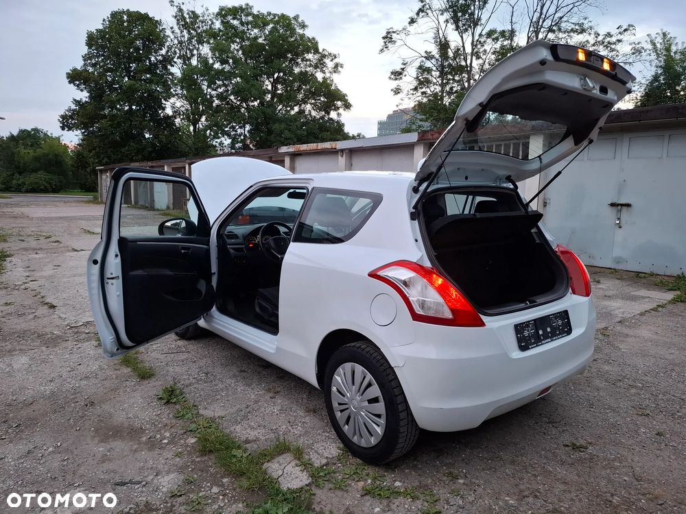 Suzuki Swift 1.2 BlackWhite - 27